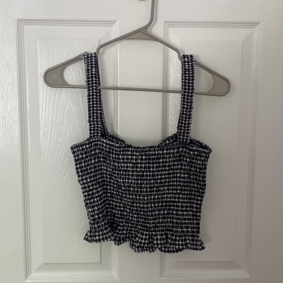 Frilly picnic top - Picture 2 of 2